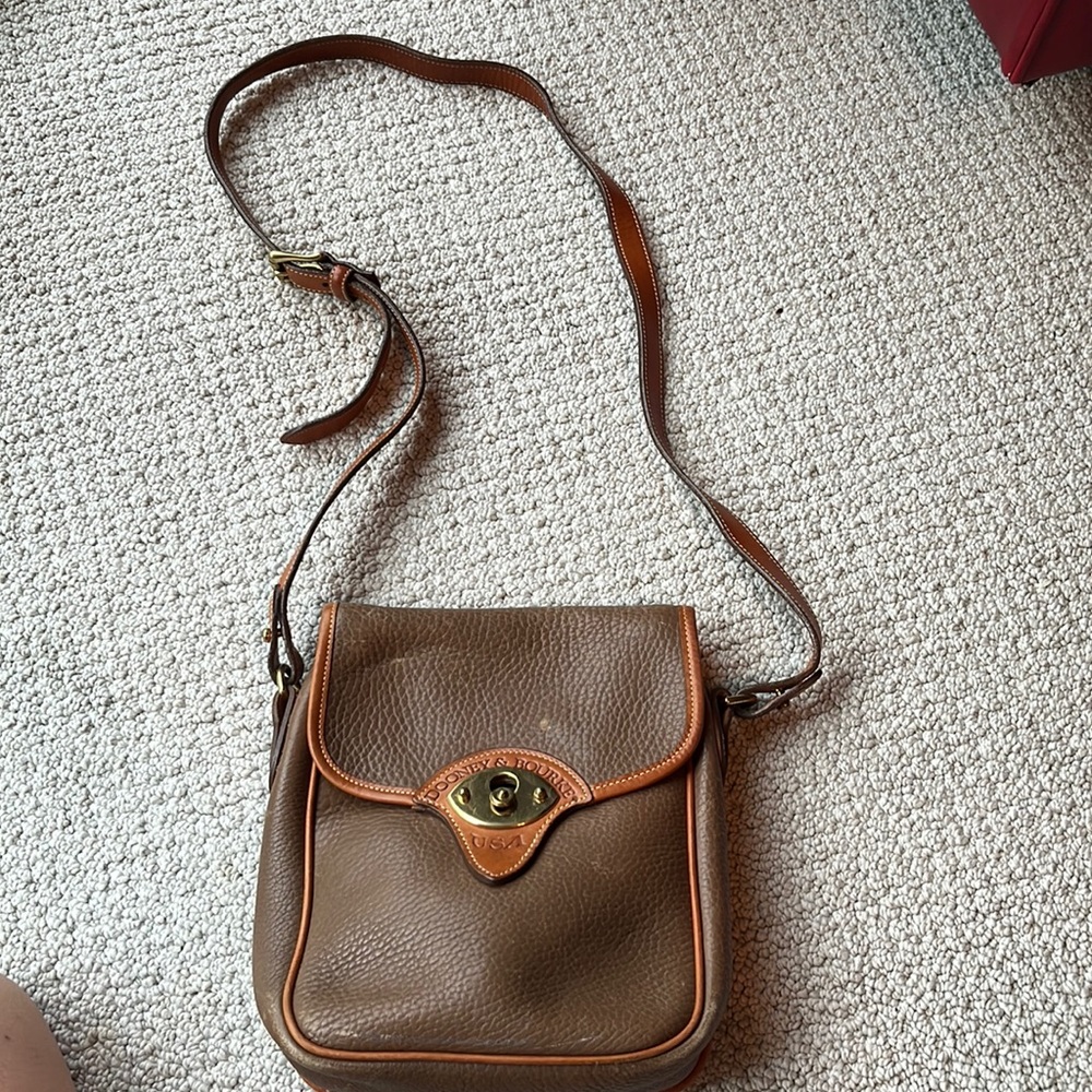 Vintage Dooney and Bourke purse